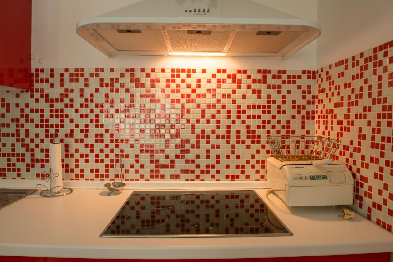 Cuencaloft Red Velvet Apartment Cuenca  Exterior photo